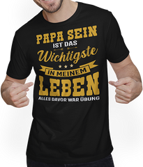 Produktbild von T-Shirt mit Mann Väter Sprüche | Stolzer Vater Spruch für Dad Papa Vatertag