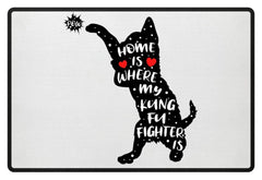 Kung Fu Katze | Lustiger Spruch | Katzenhalter Fußmatte in Kelly Green in Größe 60x40cm