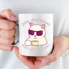 Jetzt gibts erstmal ein Käffchen Katze 4 Lustige Kaffeetassee online kaufen Geschenkidee
