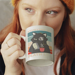 Studying my death list Katze Lustige Kaffeetassee online kaufen Geschenkidee
