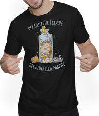 Produktbild von T-Shirt mit Mann Der Griff zu Flasche Katzenspruch Lustige Katzen Sprüche