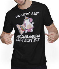 Produktbild von T-Shirt mit Mann Einhorn Positiv Neinsagen getestet Freche Mädchen Sprüche