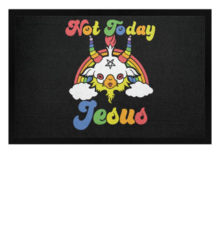 Fußmatte zeigt Baphomet mit satanischem Spruch Not Today Jesus