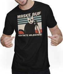 Produktbild von T-Shirt mit Mann Maske auf Kontakte halbieren Lustiger Katzenspruch | Katzen